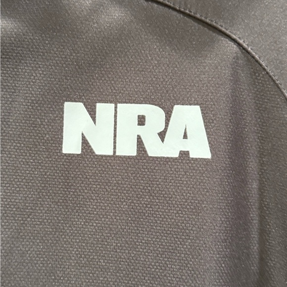 NRA Men’s Soft Shell Jacket Full Zip Black And Grey Size XL - Picture 2 of 9